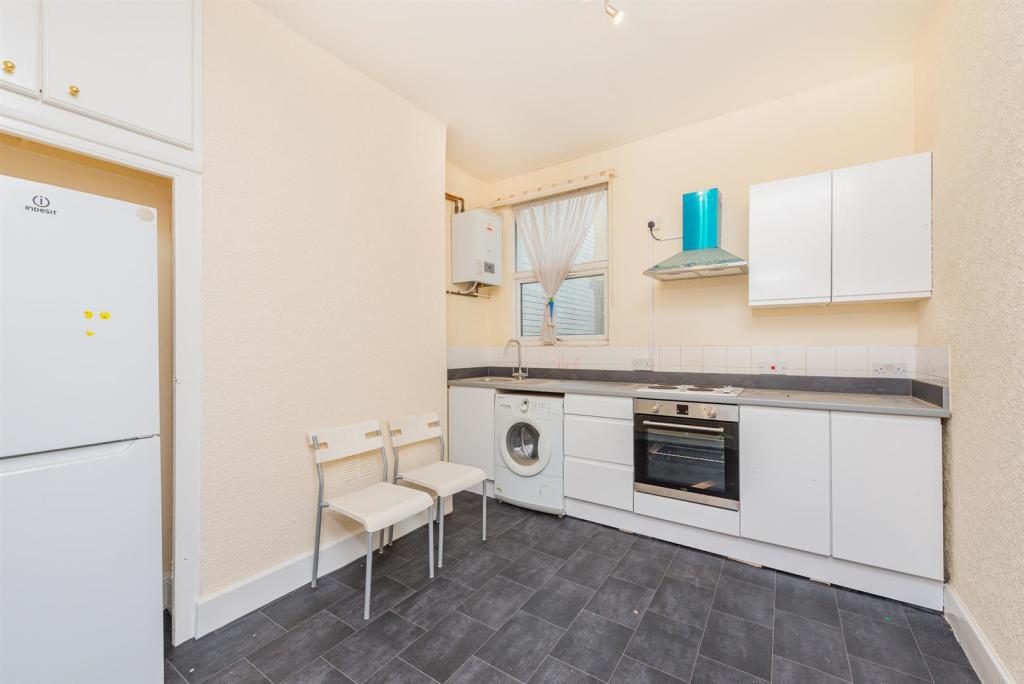 4 Harold-Road-London-flat-DSC_4876.jpg