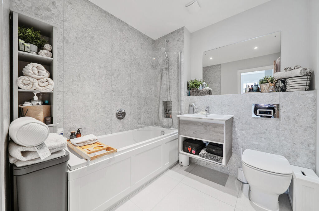 1325590-12-687784...