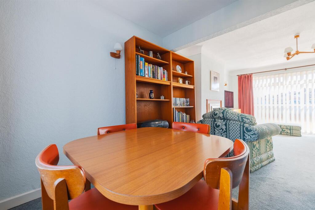 75 Chesterfield Rd-17.jpg