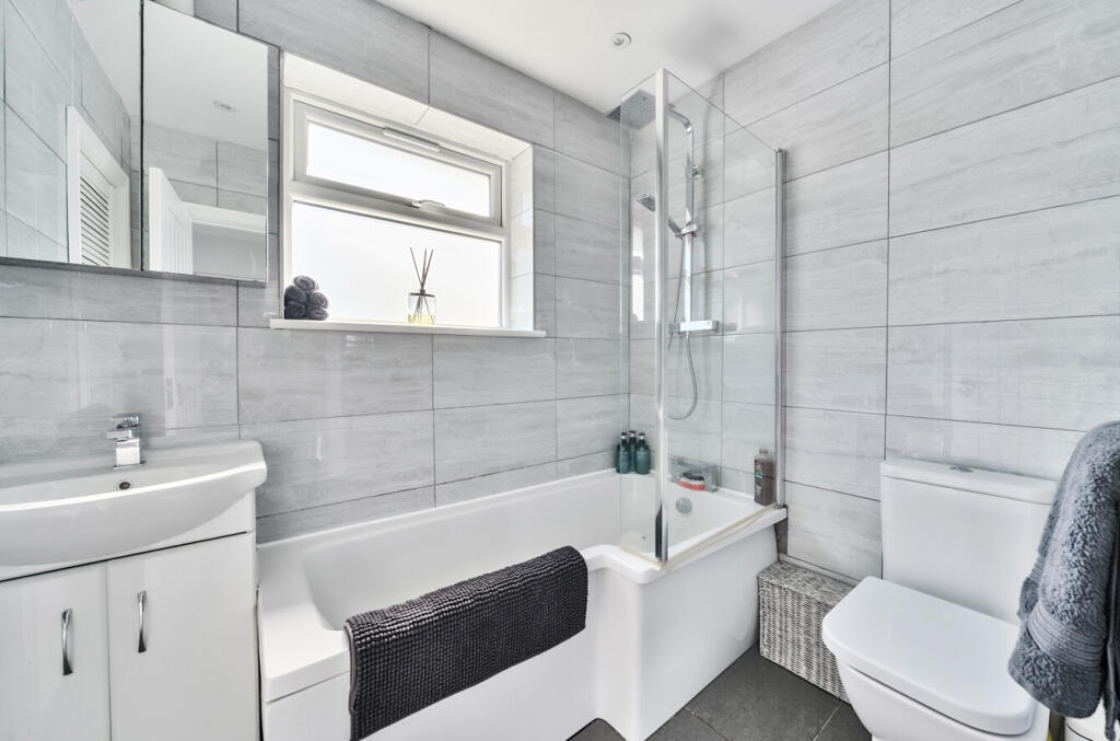 15-68149a781611b-...