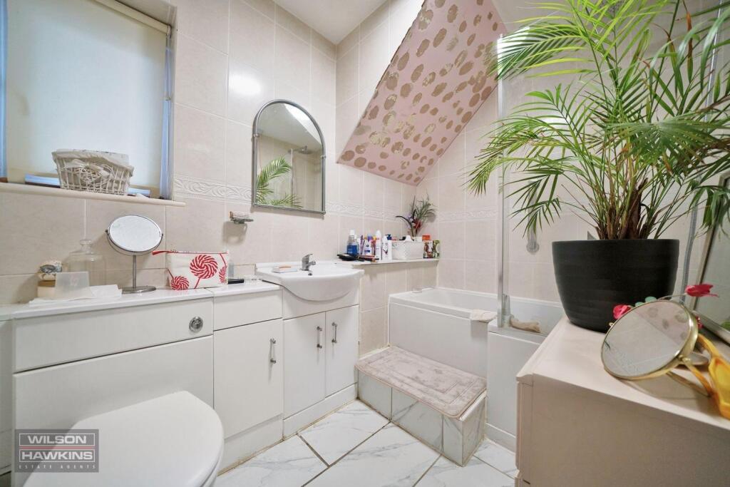 23 Farmborough Close - 4wjaEEYnxIoFVcCiHxdm.jpg