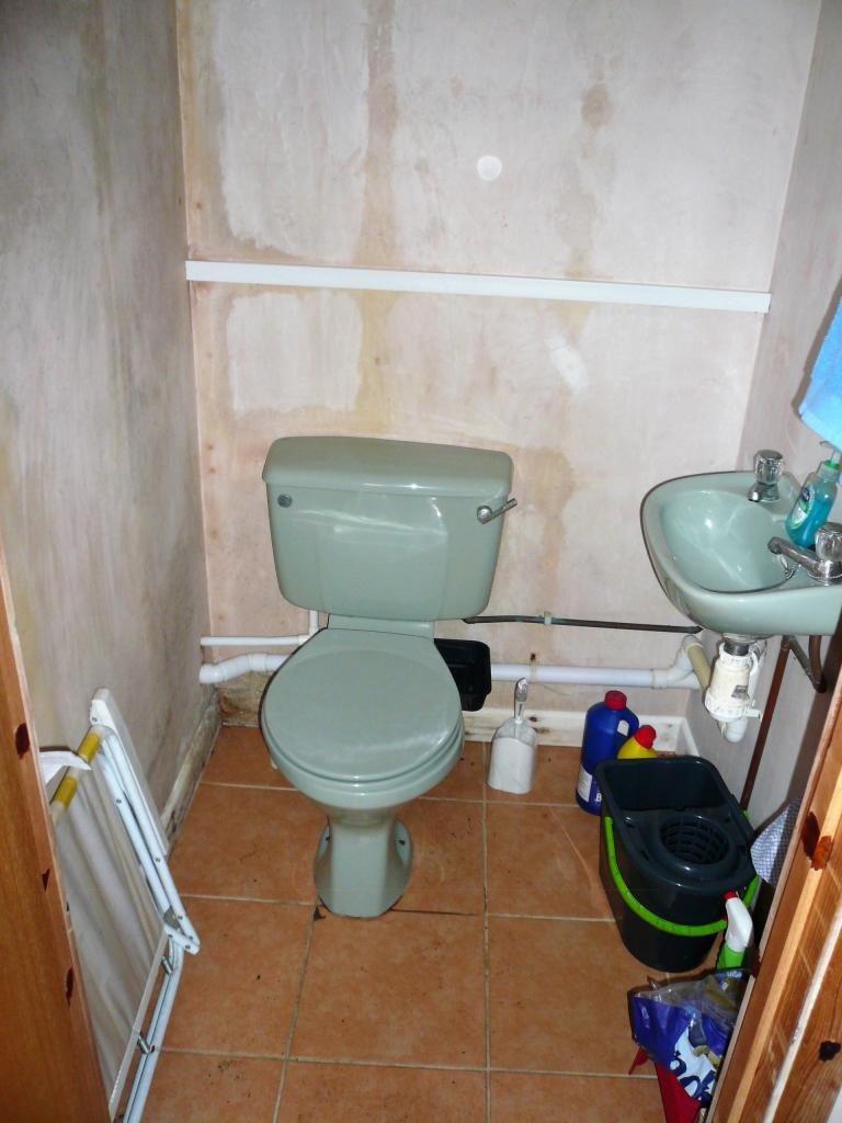 Cloakroom/WC