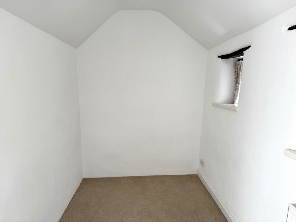 Bedroom 3 (1)
