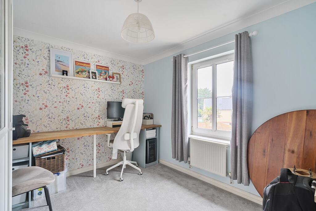 1309258-22-684aa27471d45