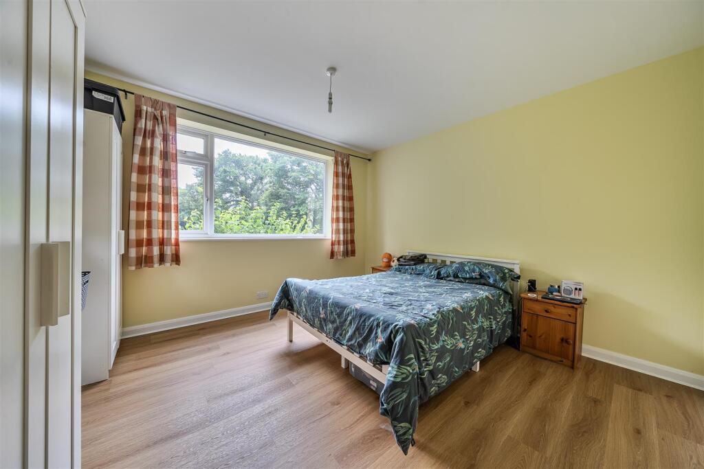 Ground floor bedroom