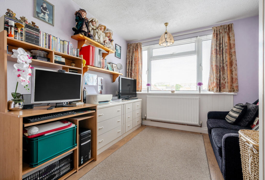 20-68235ba27c615-...