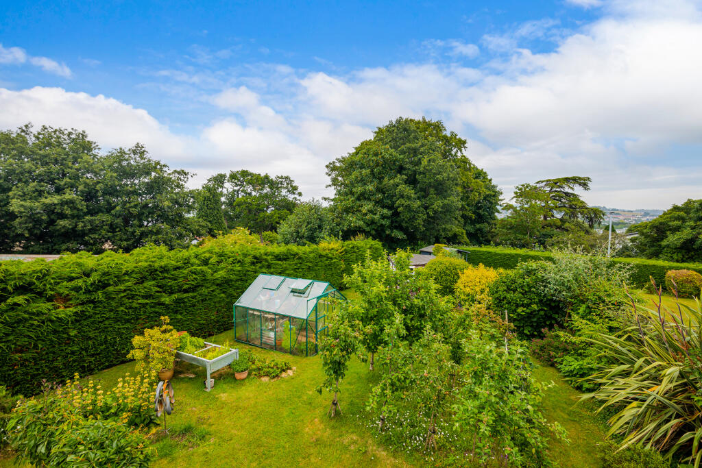 A09 - 49 Blenheim Close Newton Abbot - 250613