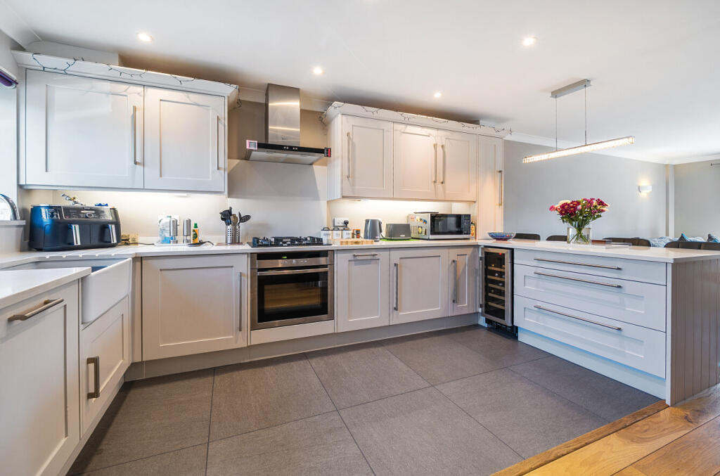 13-6814ac9edd963-...