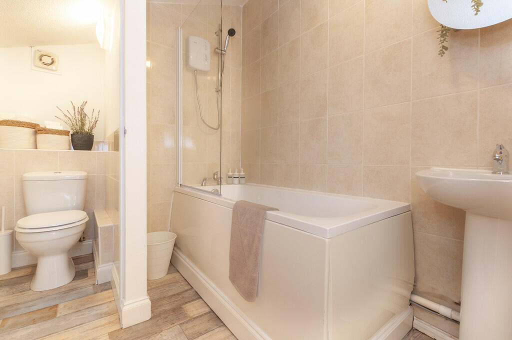 hydeparkbath3