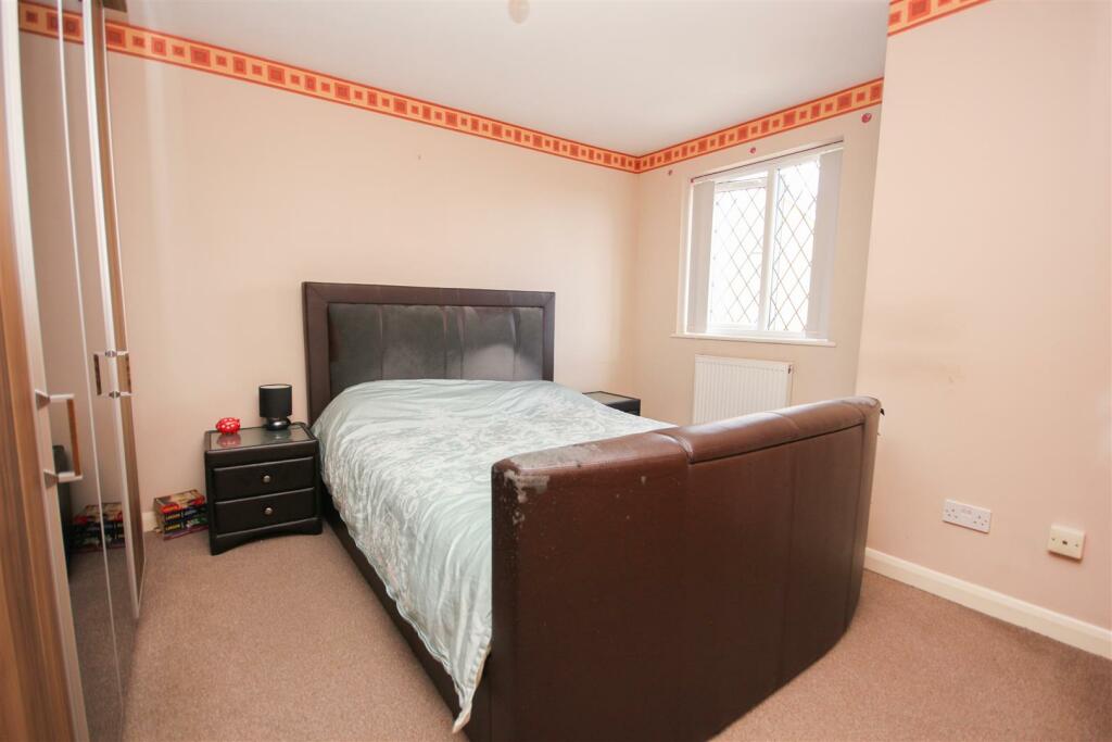Master Bedroom.jpg