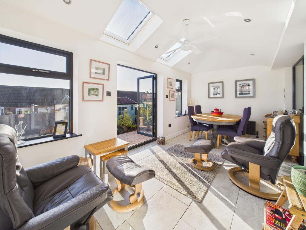 Garden Room/Dining Room