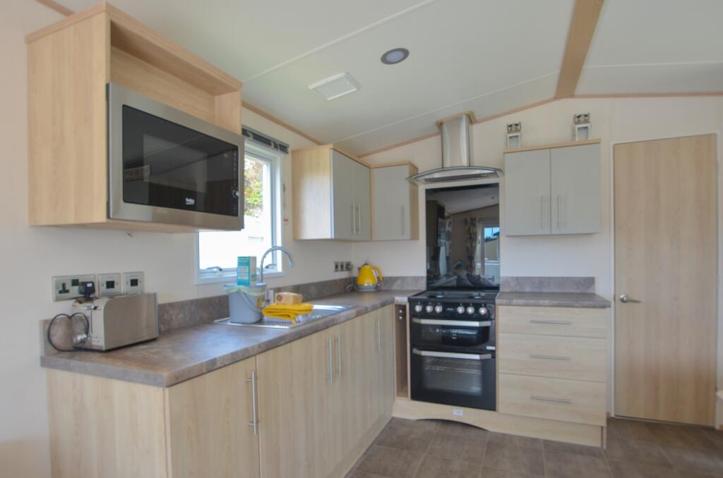 To Book A Viewing Call TPS Lostwithiel on 01208 87