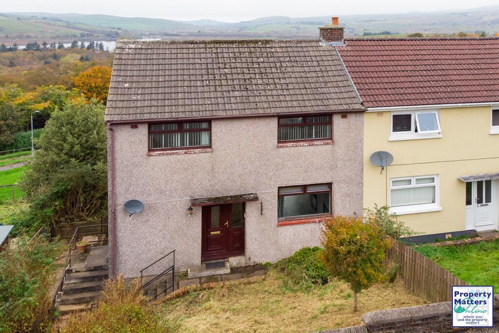 3 Bedroom semi-detached House