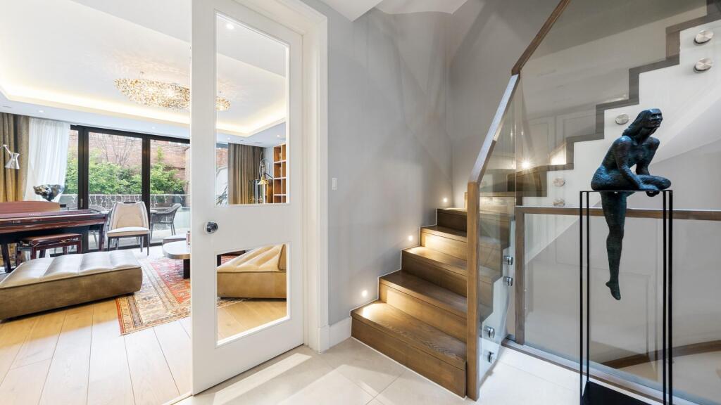 Rainsborough Square SW6 1DQ-Low Res-7.jpg