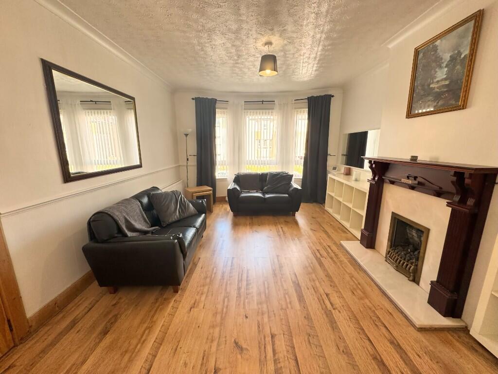 Lounge 2