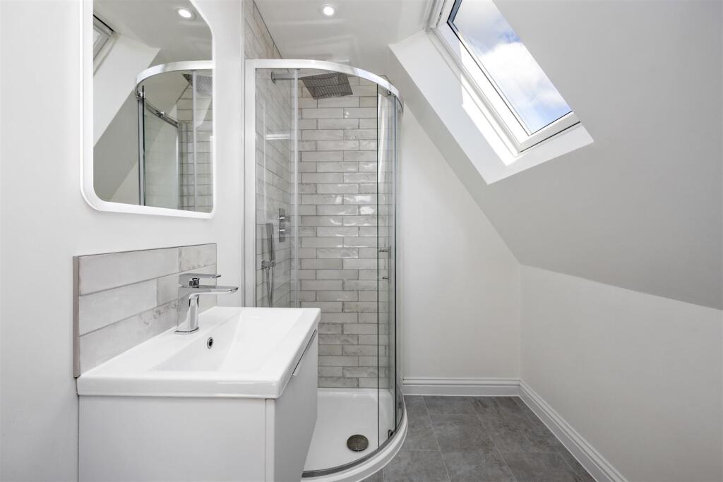 North Avenue, 9-015.JPG