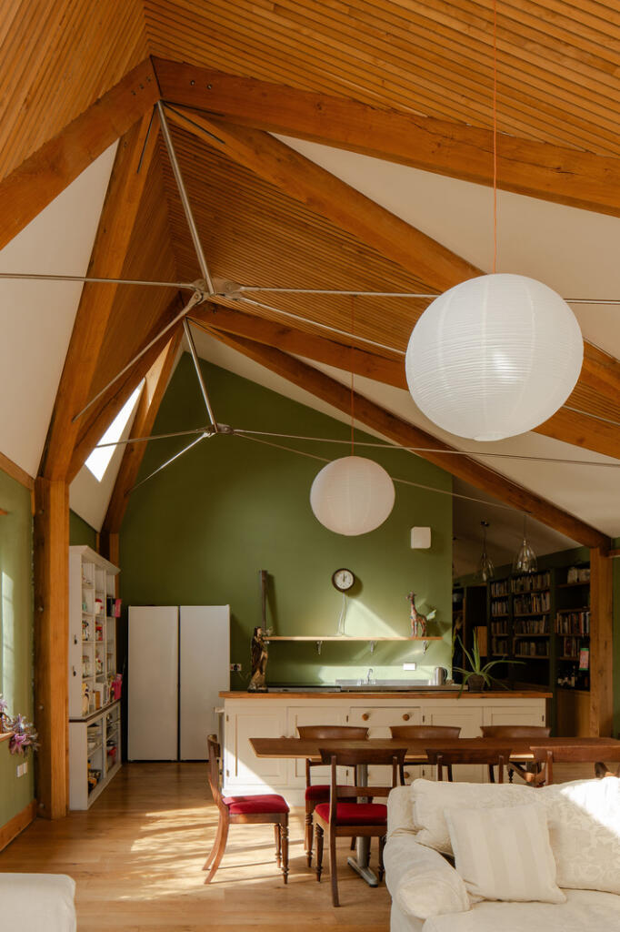 269108 - Whinwhistle Road, East Wellow SO51 6BH...