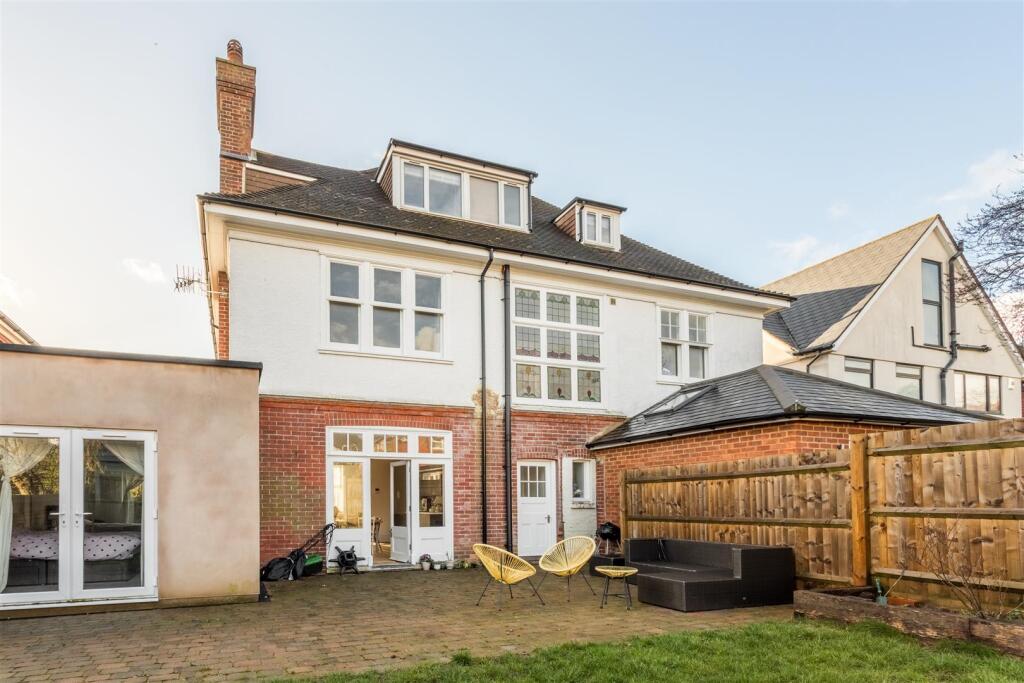 340 Dyke Road -19.jpg