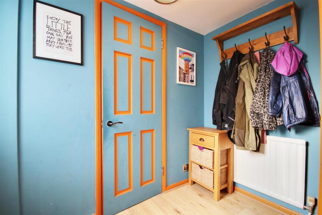 Gwynns Walk (24).jpg