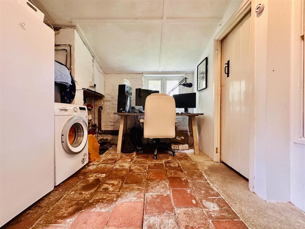Entrance Room