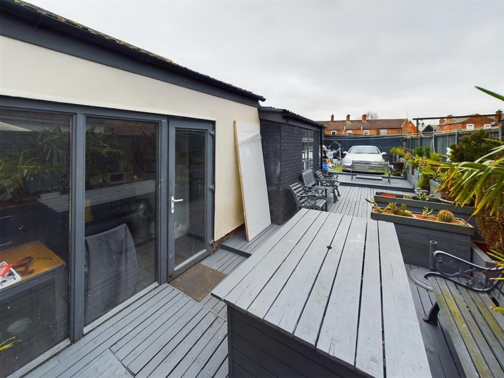 46 Windsor Bank  (22).jpg