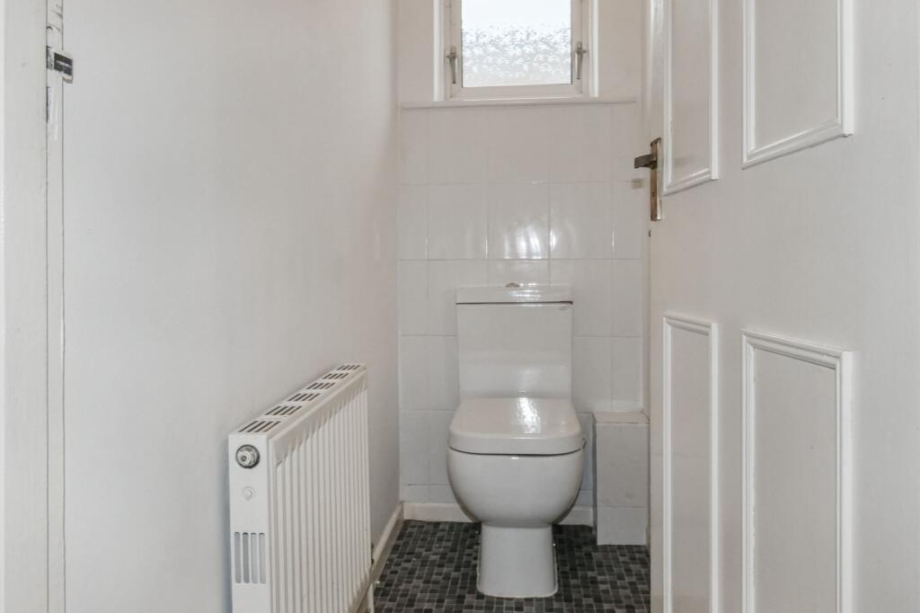 146 Castle Lane West, Bournemouth, BH9 3JZ
