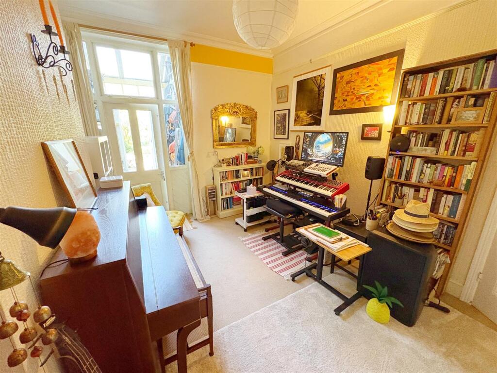 Second reception_snug (1).jpg