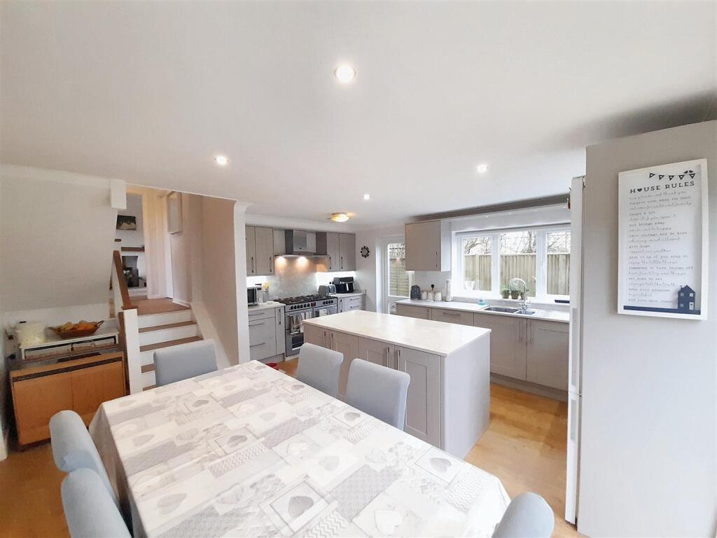 Kitchen dining room 2 new.jpg