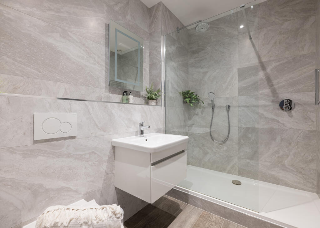 667298211ba0c_Penhale EXT-13