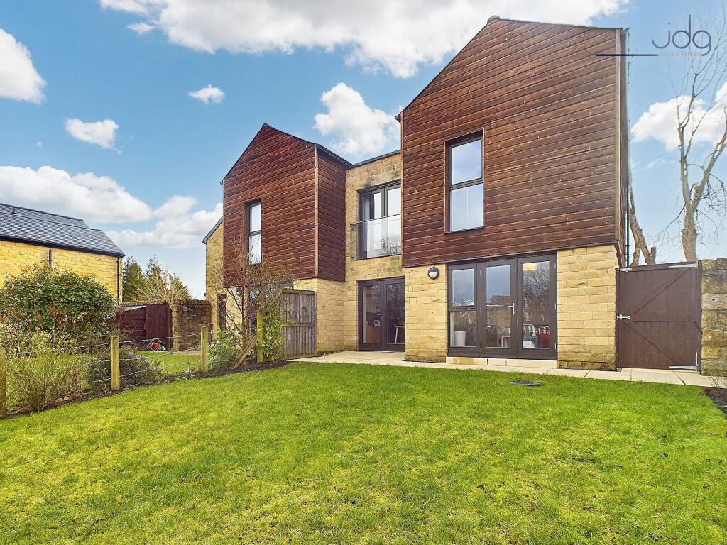 Garden overlooking Canal
