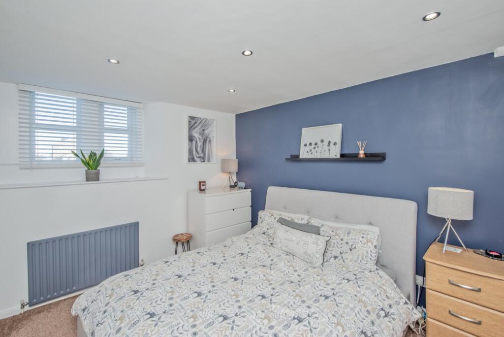 Bed 1