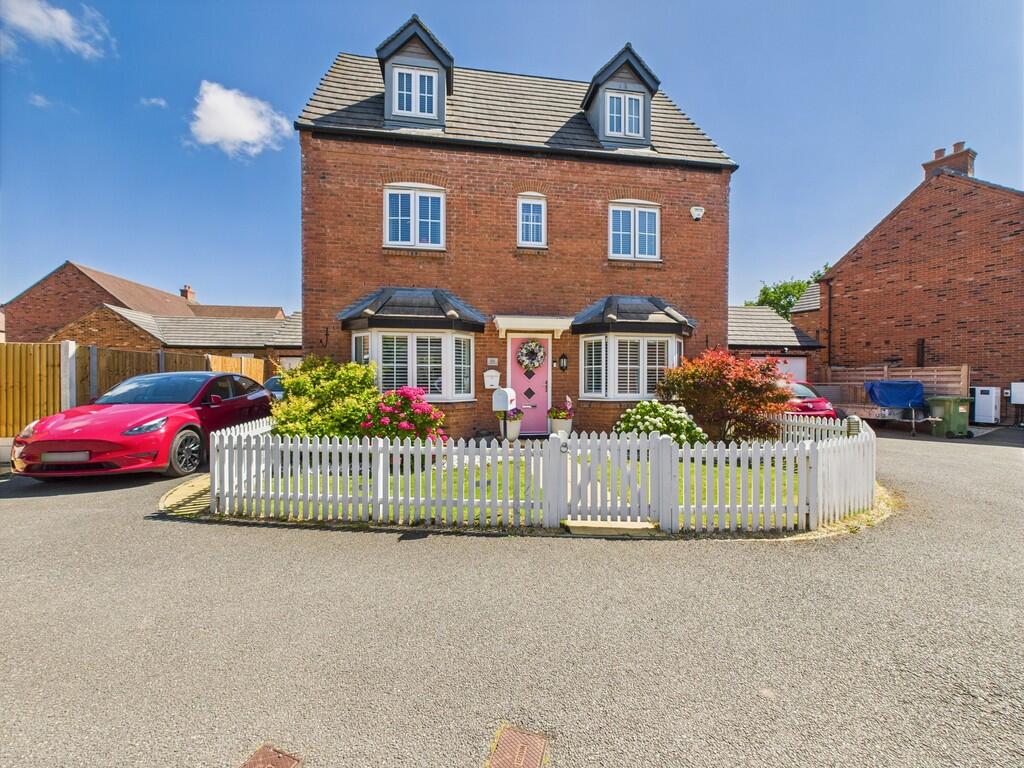 CAM02854G0-PR0404...