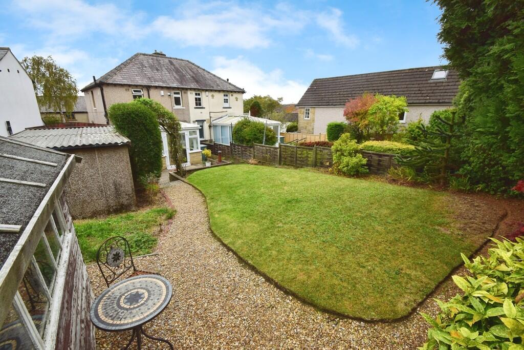 2653102e-Garden 2...