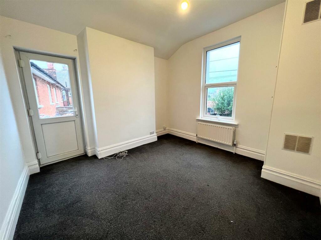 Bedroom.jpg