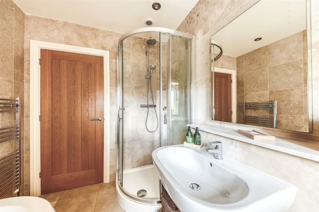 Superbly Appointed Bathroom