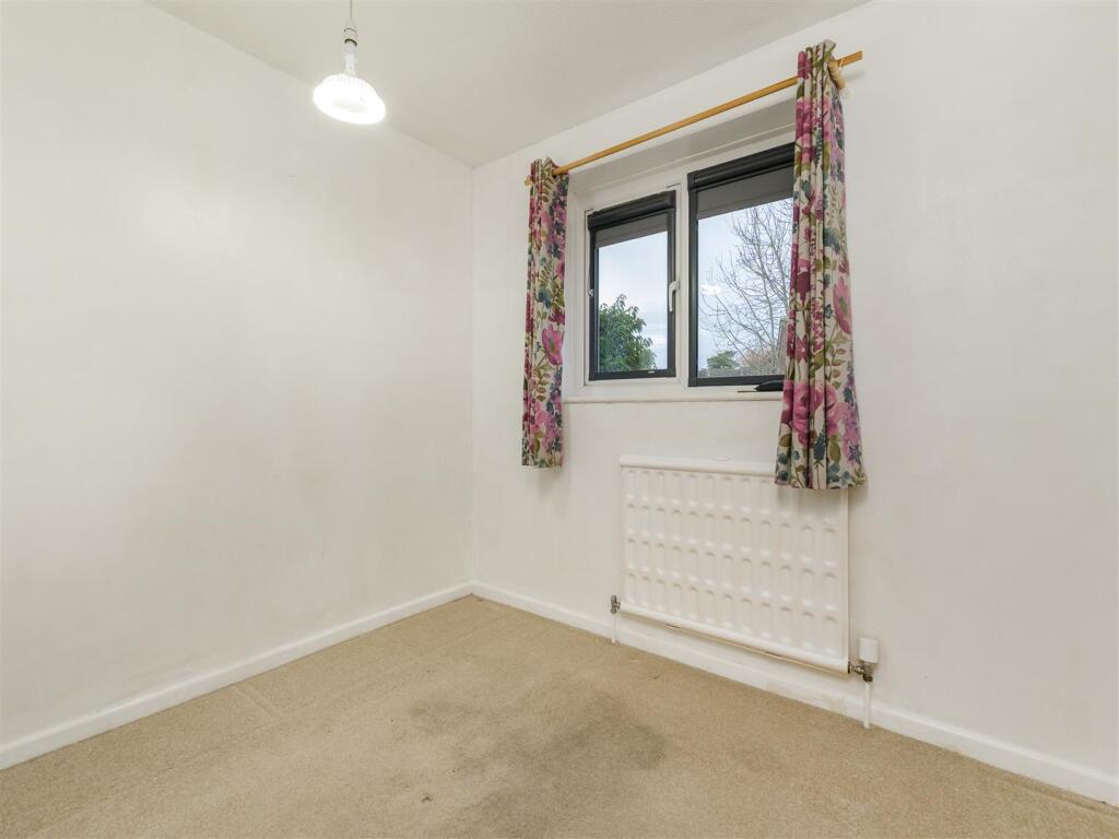 02-12-2025__18-32-39_30_Glenbrook_Walk_18.YrHjV.jp