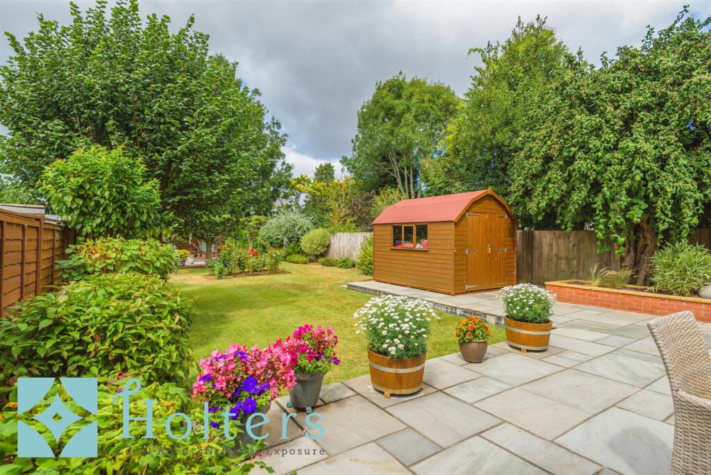 Colindale, Ludlow-06.jpg