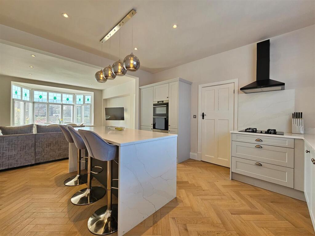 Living Dining Kitchen