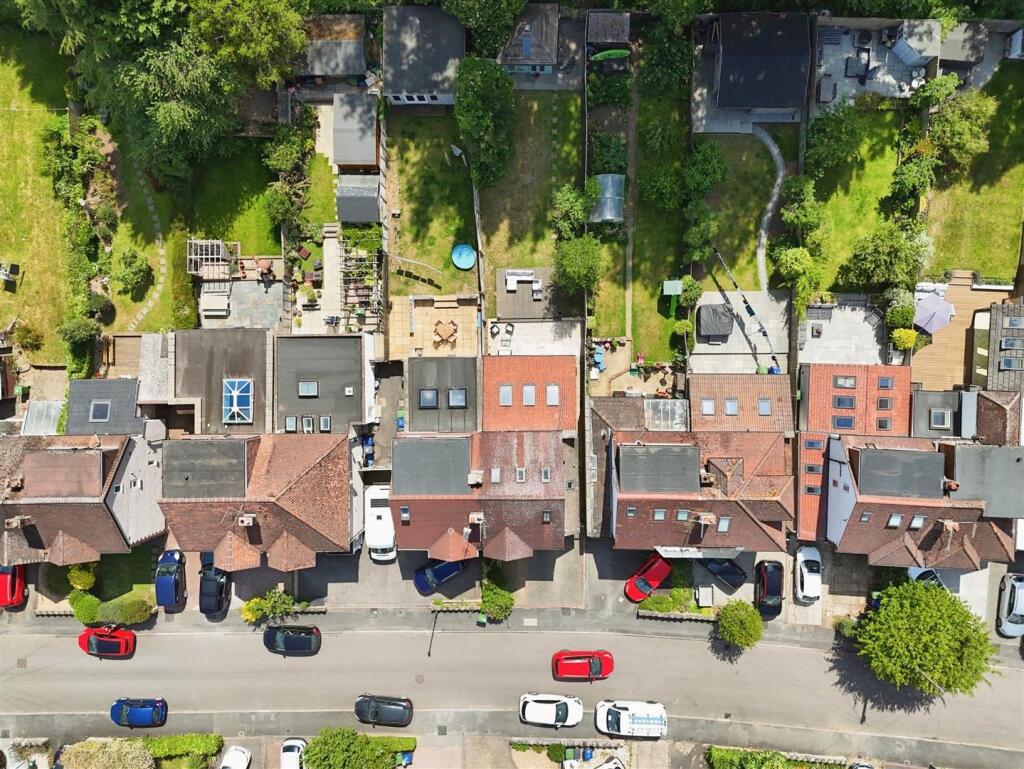 adfbb630--472C-B00A-0C865ACE9DC3-23973-00000725ED7