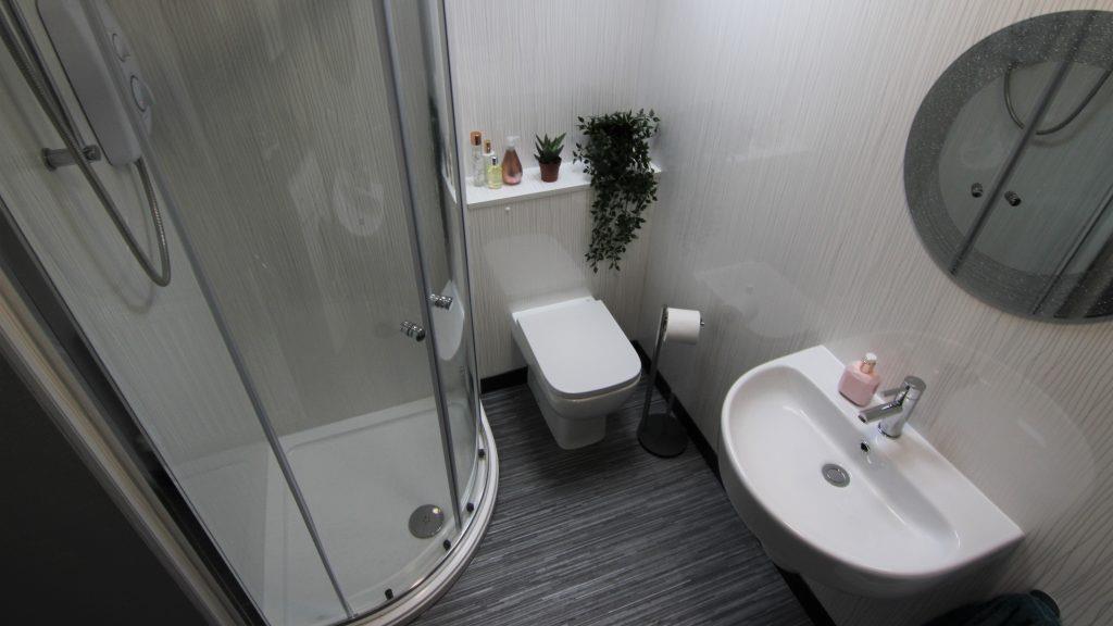 Shower.jpg