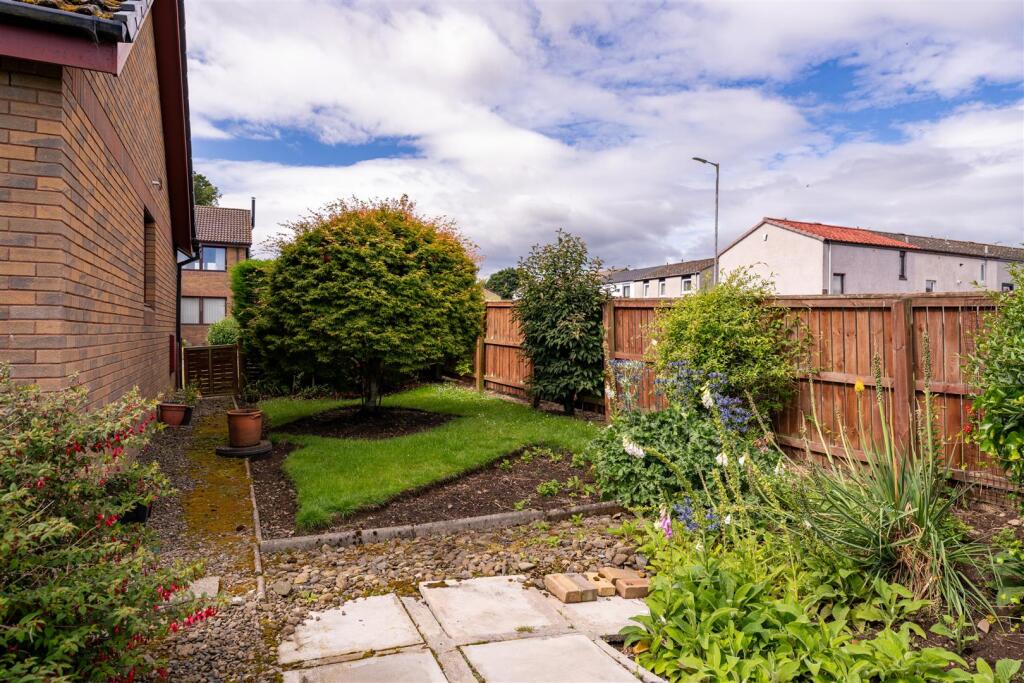 1 hendersyde park-20.jpg