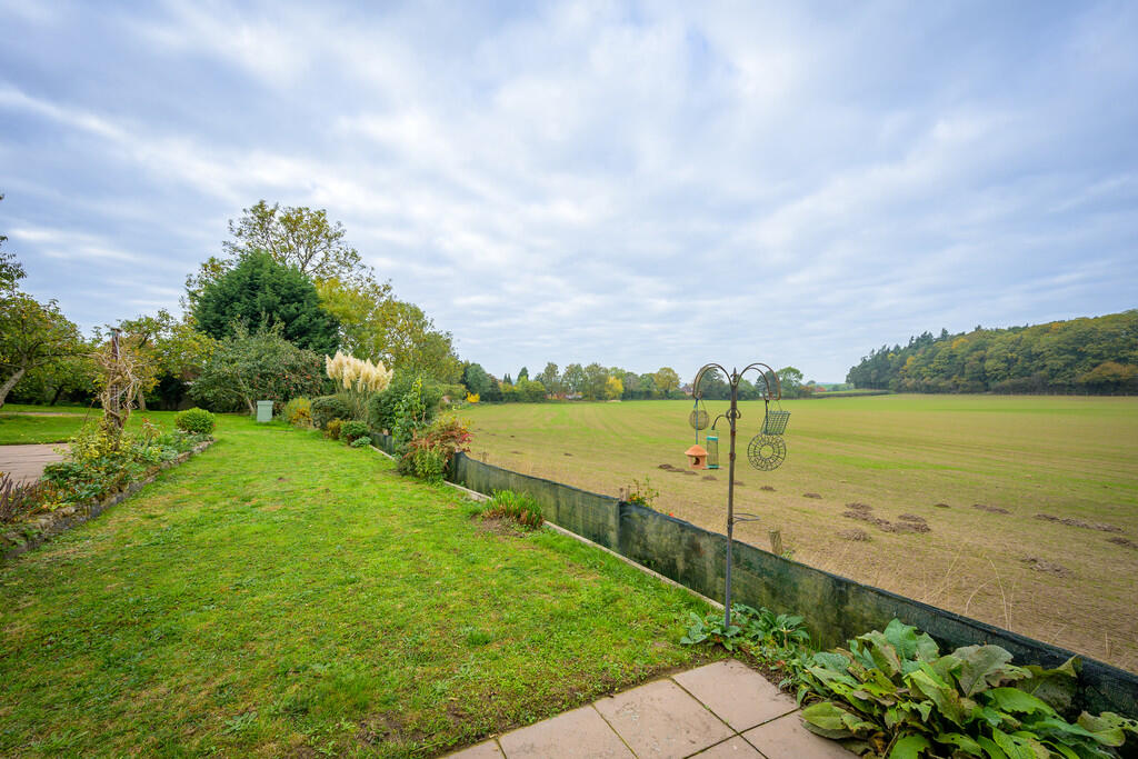Garden and Views 