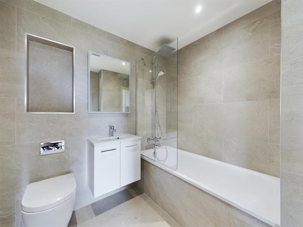 CAM02745G0-PR0167-STILL001.jpg