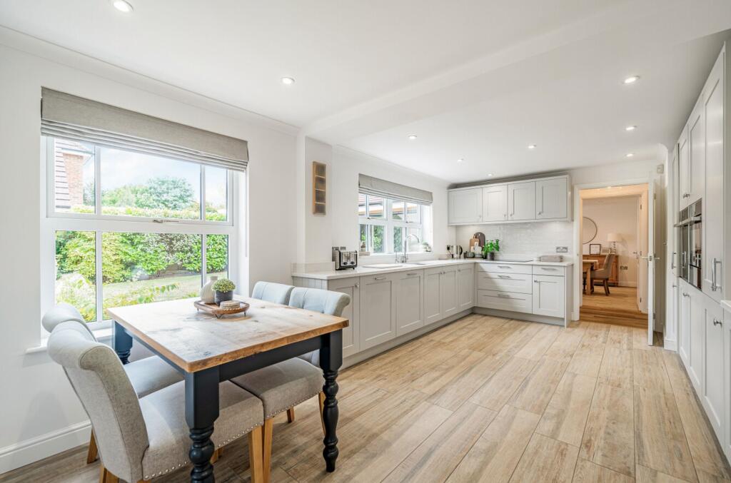 Kitchen/Breakfast Room