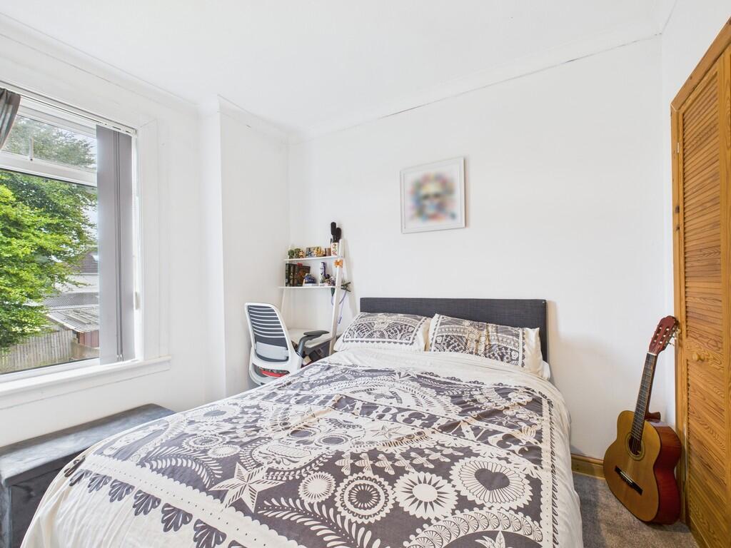 CAM05526G0-PR0027...