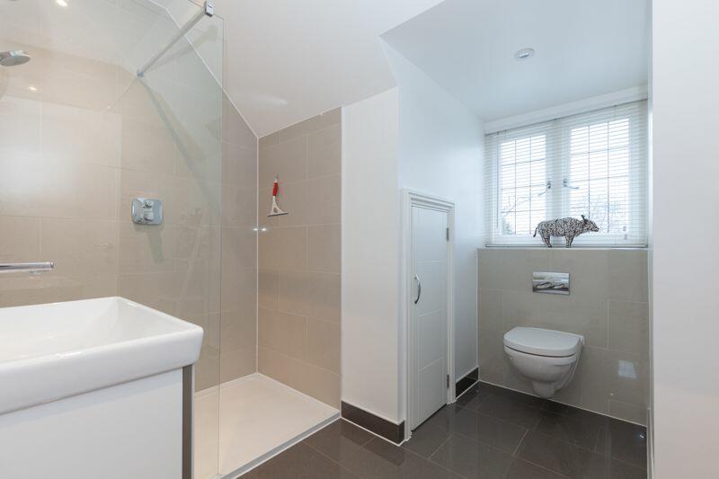 Master En-suite