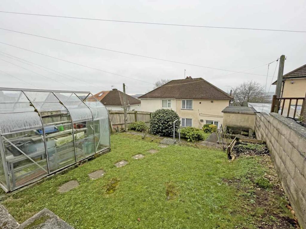 Severn Place 88 - Garden 5.jpg