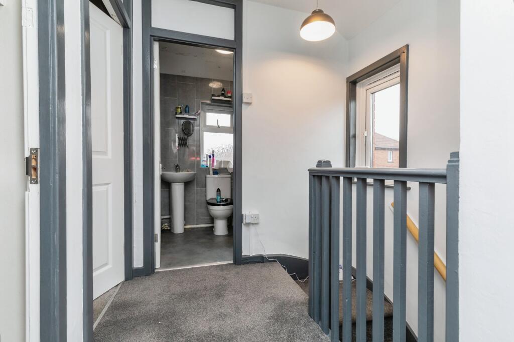 First Floor Landing 1