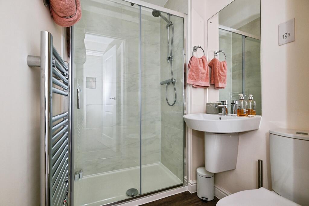 Ensuite