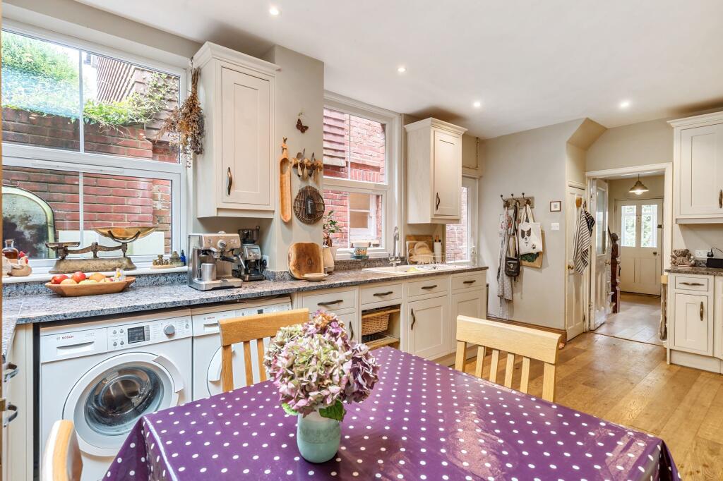 Kitchen/Breakfast Room